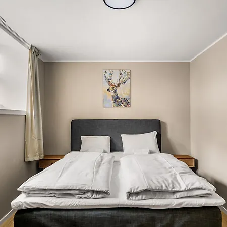Bright & Stylish In Center Apartment Bergen