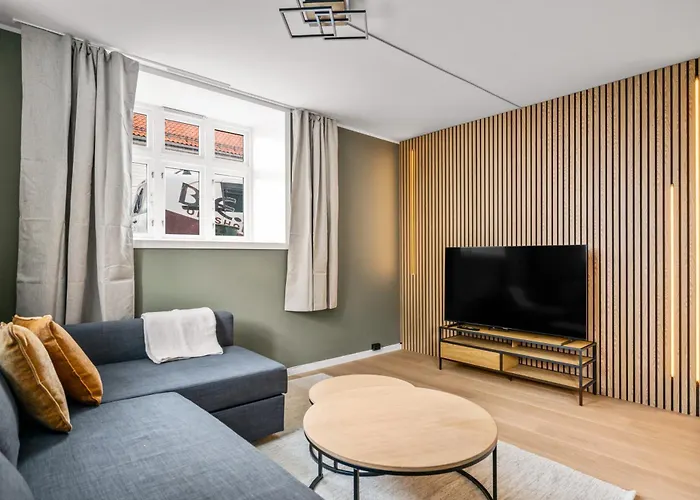 Bright & Stylish In Center Apartment Bergen
